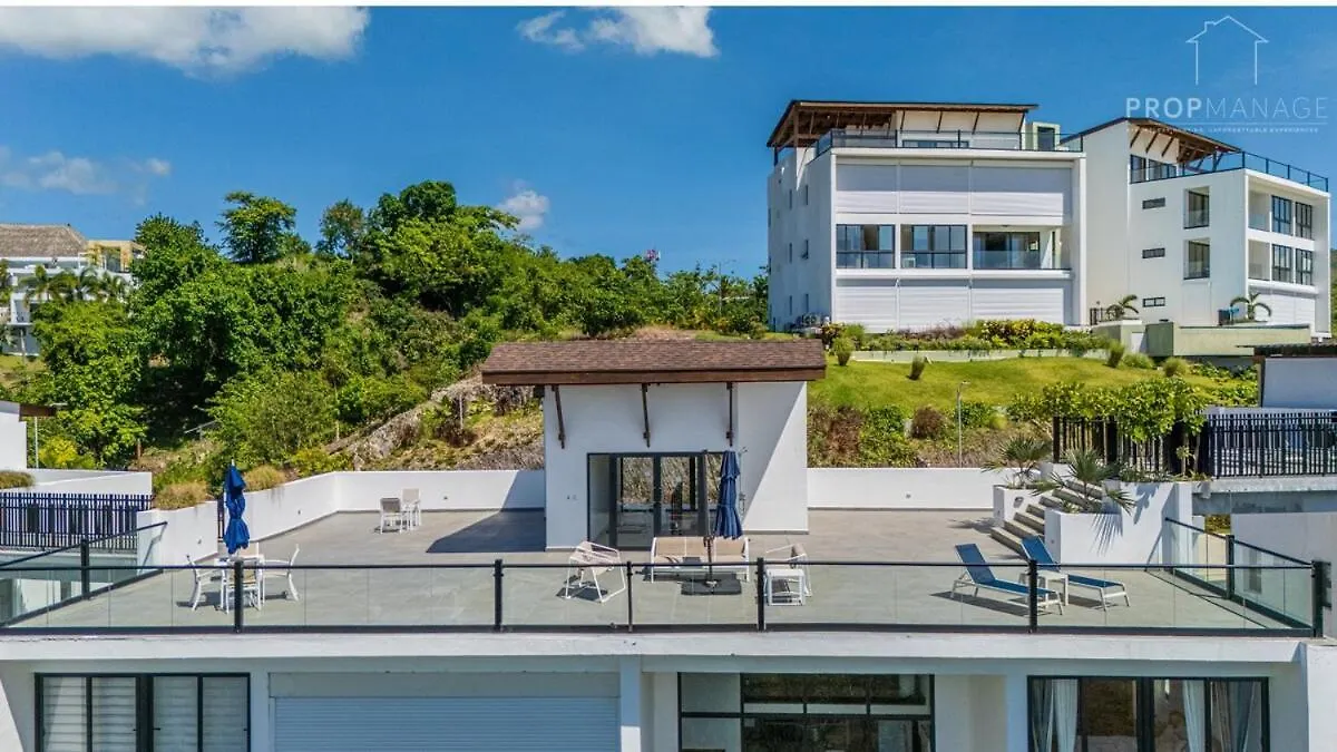 דירות לאס טרנאס Upscale Playa Bonita Loft With Pool & Ocean Views